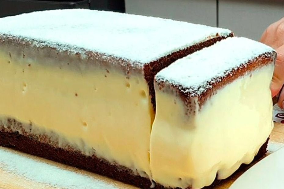 Bolo de 5 minutos da Dona Meire! Extremamente delicioso com 2 chocolates muito simples e fácil de fazer